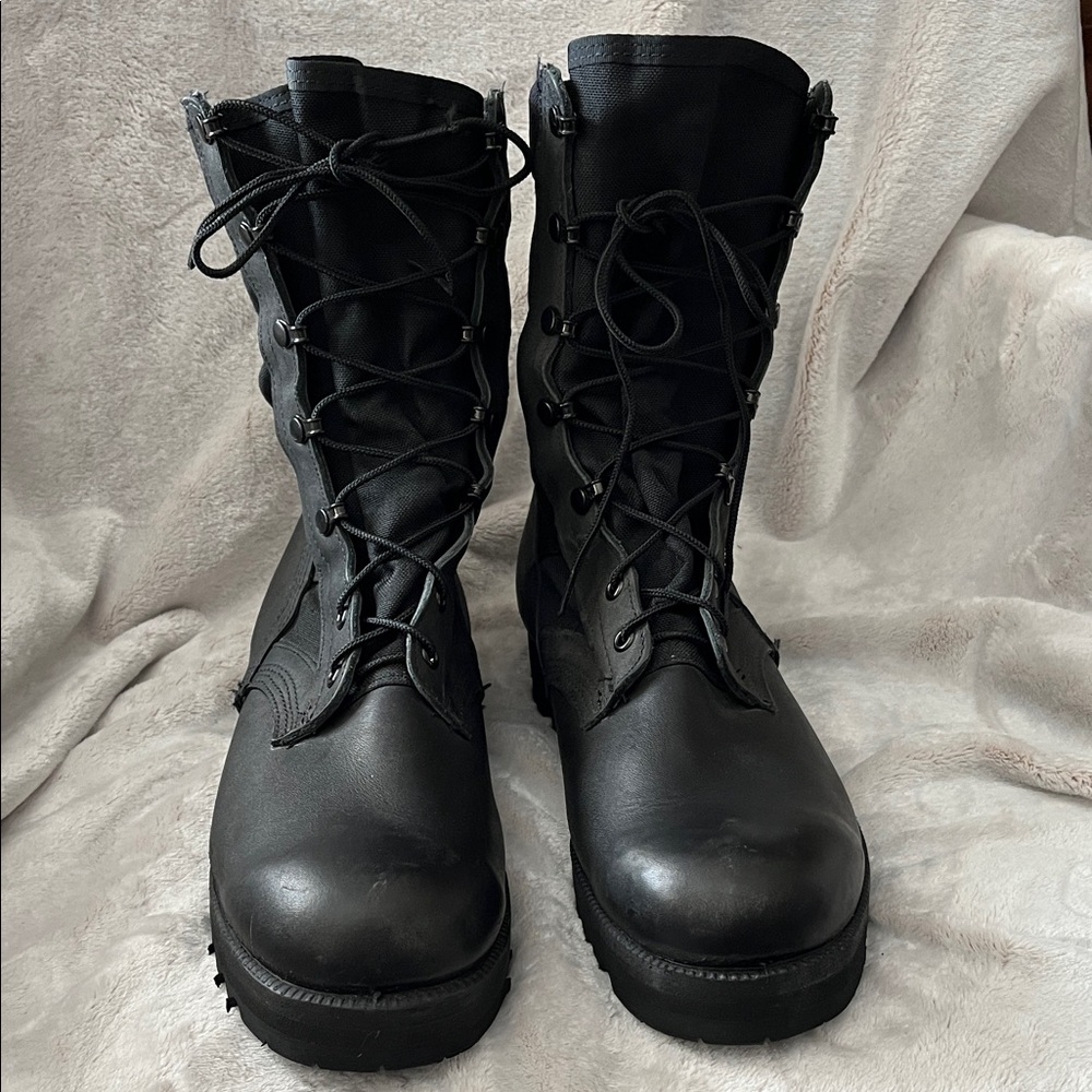 Wellco military jungle boots 11R